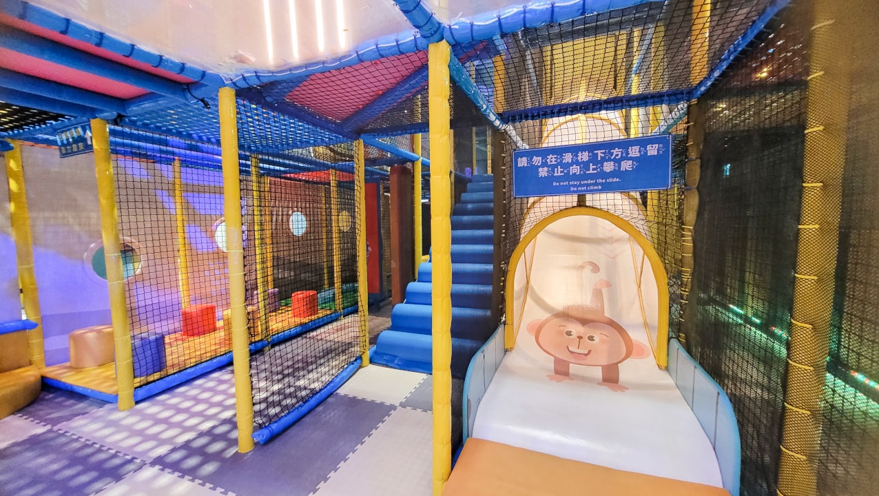極致放電型的台北室內兒童遊樂場推薦! 爬爬客親子樂園(南港中信店) 全日暢玩只要299 - 第9張圖 極致放電型的台北室內兒童遊樂場推薦! 爬爬客親子樂園(南港中信店) 全日暢玩只要299