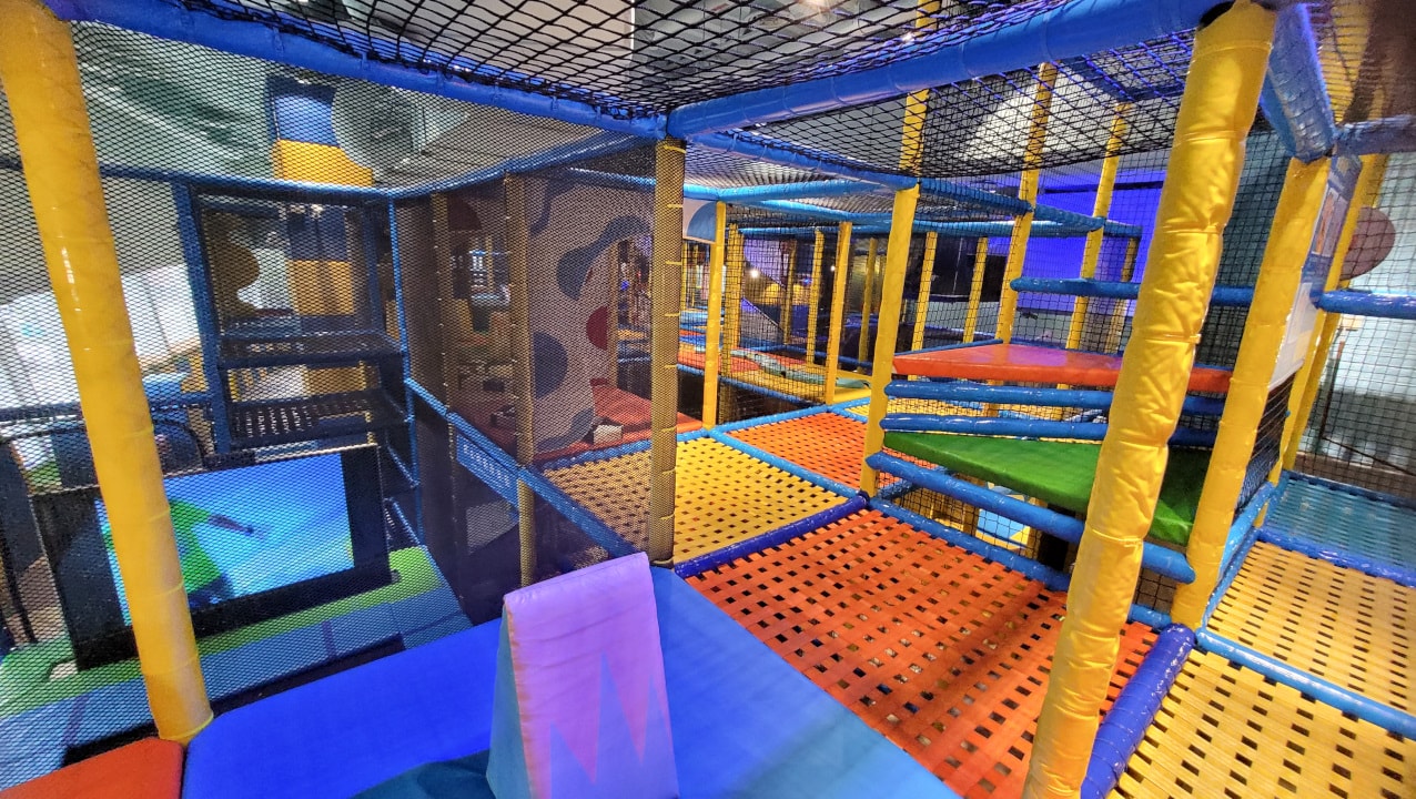 極致放電型的台北室內兒童遊樂場推薦! 爬爬客親子樂園(南港中信店) 全日暢玩只要299 - 第10張圖 極致放電型的台北室內兒童遊樂場推薦! 爬爬客親子樂園(南港中信店) 全日暢玩只要299