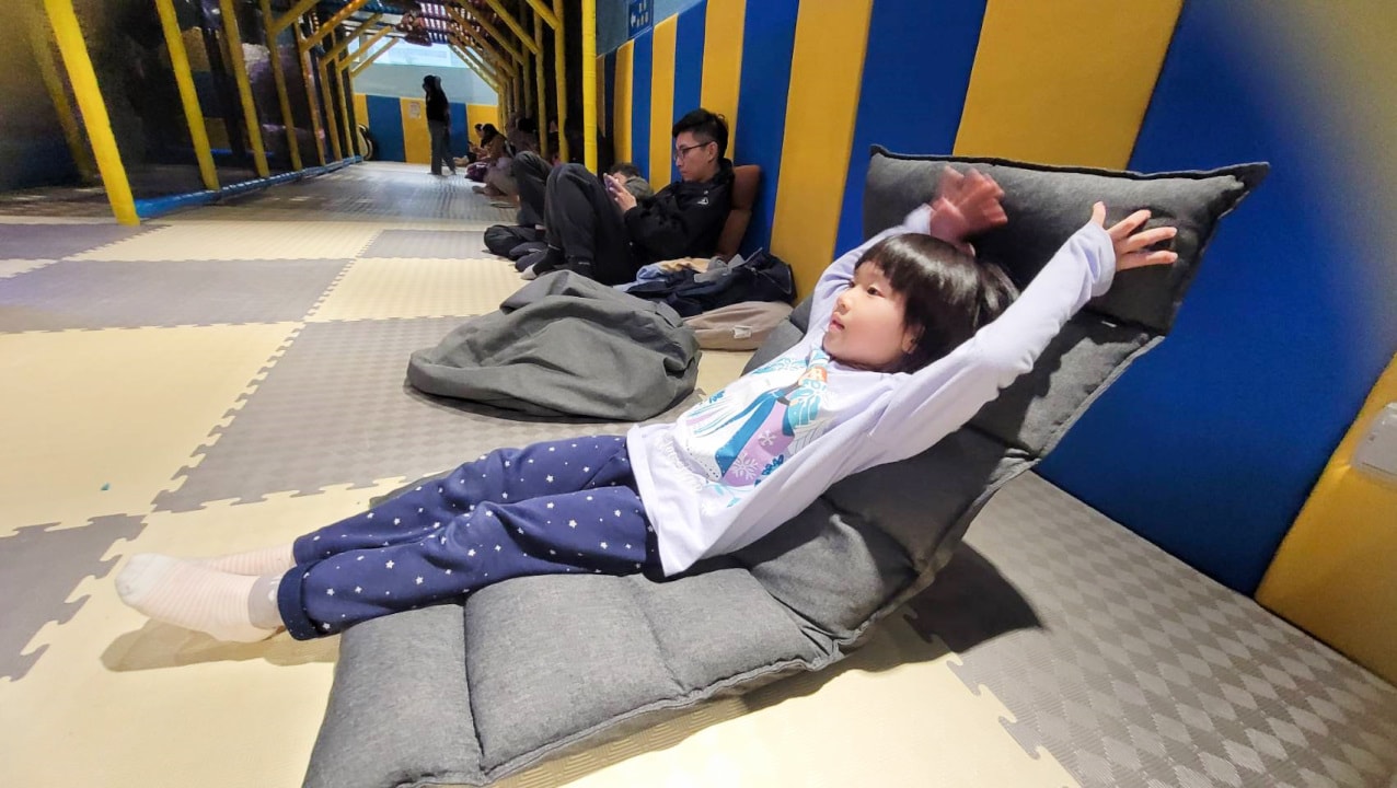 極致放電型的台北室內兒童遊樂場推薦! 爬爬客親子樂園(南港中信店) 全日暢玩只要299 - 第18張圖 極致放電型的台北室內兒童遊樂場推薦! 爬爬客親子樂園(南港中信店) 全日暢玩只要299