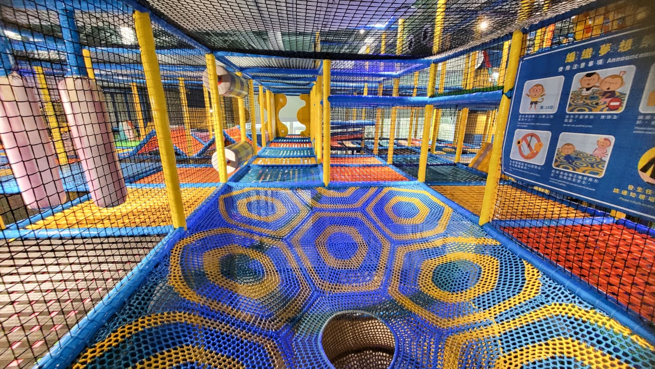 極致放電型的台北室內兒童遊樂場推薦! 爬爬客親子樂園(南港中信店) 全日暢玩只要299 - 第6張圖 極致放電型的台北室內兒童遊樂場推薦! 爬爬客親子樂園(南港中信店) 全日暢玩只要299