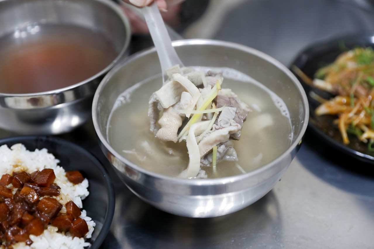 台南西門圓環牛肉湯店新開幕 江江豪牛肉 特色牛肉料理推薦! 水煮牛肉、口水牛肉、乾鍋牛雜