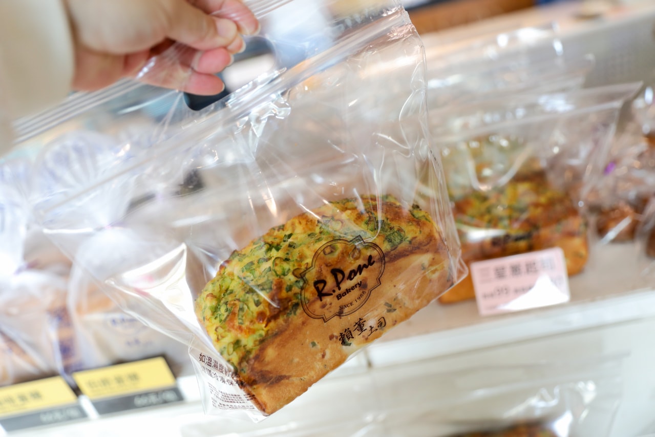 三重最強吐司專賣! 賴董土司 多種養生口味吐司推薦! 熱銷手撕吐司超好吃,超夯烤年糕也有賣 - 第32張圖 三重最強吐司專賣! 賴董土司 多種養生口味吐司推薦! 熱銷手撕吐司超好吃,超夯烤年糕也有賣