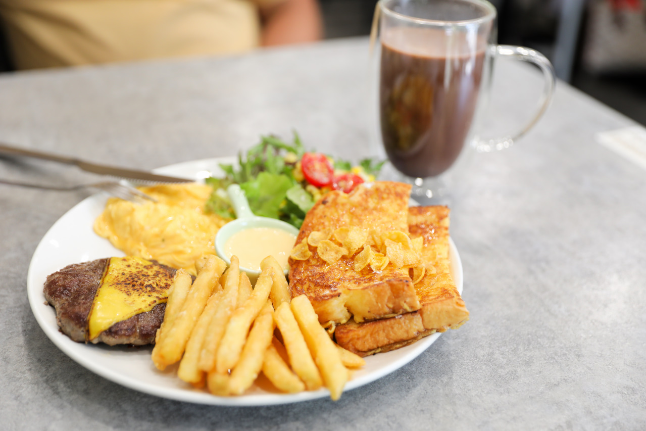 三重早午餐推薦! Stay true 粗心早午餐 親子友善,寵物友善