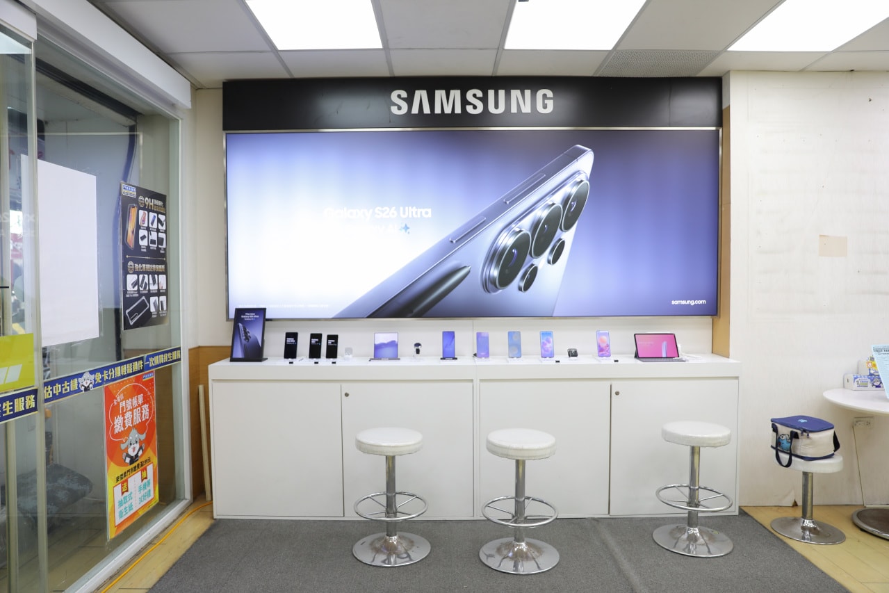 傑昇通信(林口長庚店) SAMSUNG三星手機哪裡買？ 手機最低價.舊機高價收.配件超齊全