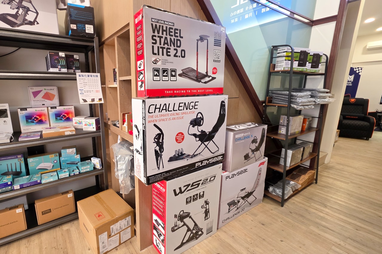 米特3C數位(台南東橋店) 電競周邊販售.賽車模擬器/飛行模擬器設備免費體驗