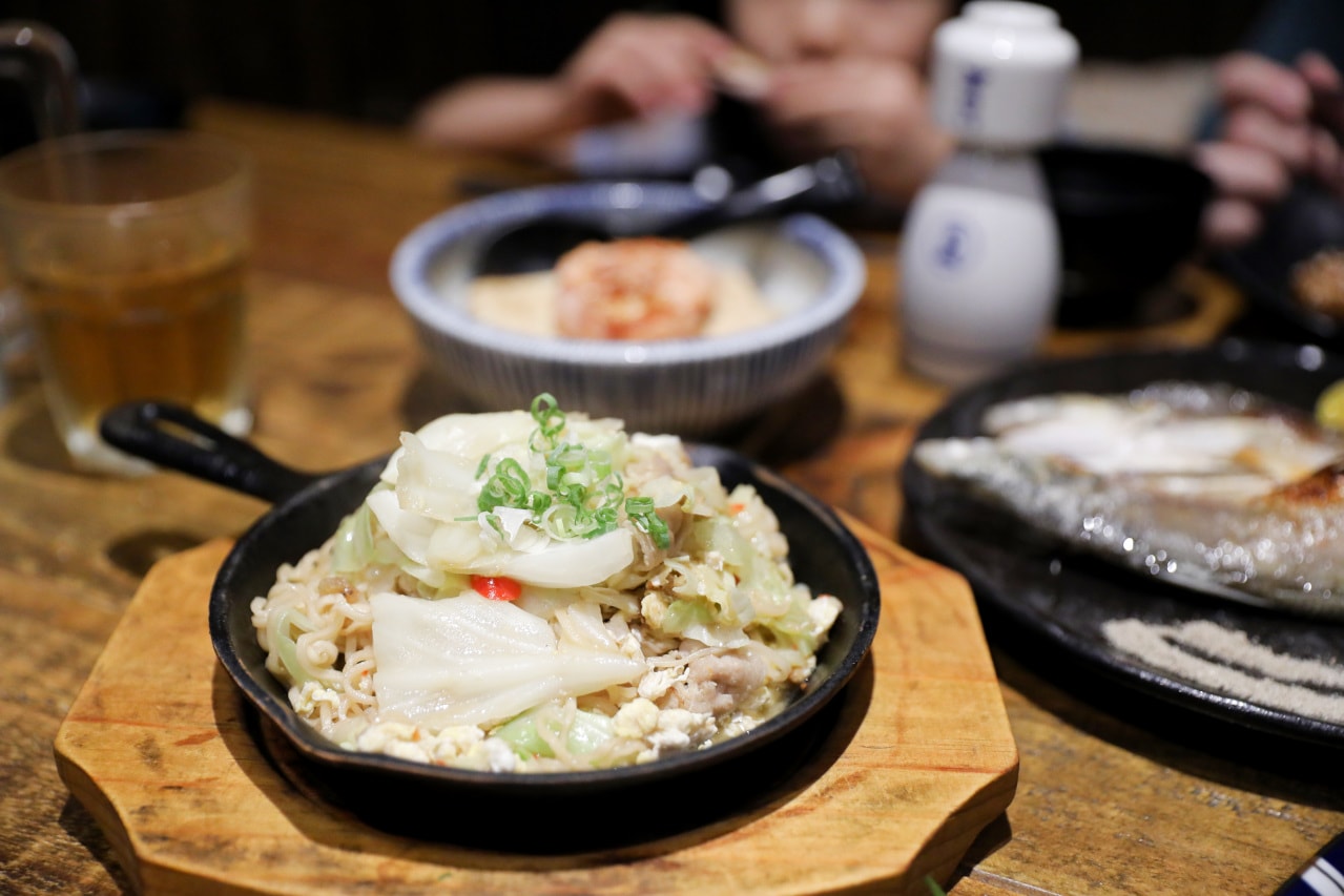 台北信義區日式居酒屋推薦! 激安の食事酒場(市府二號店)平價串燒+酒水無限暢飲,聚餐好地方~ - 第19張圖 台北信義區日式居酒屋推薦! 激安の食事酒場(市府二號店)平價串燒+酒水無限暢飲,聚餐好地方~