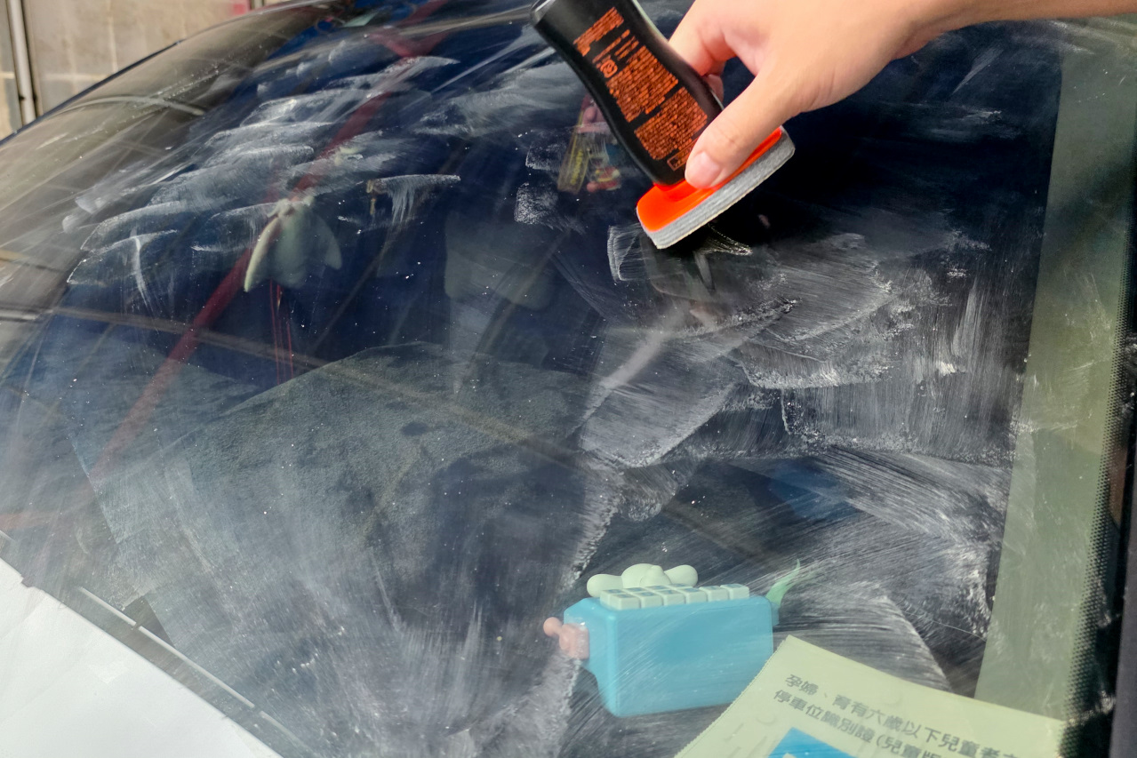 SOFT99  gla’co 洗車前用免雨刷.撥水油膜去除劑 持久撥水,雨天開車視線清晰大幅提升安全性
