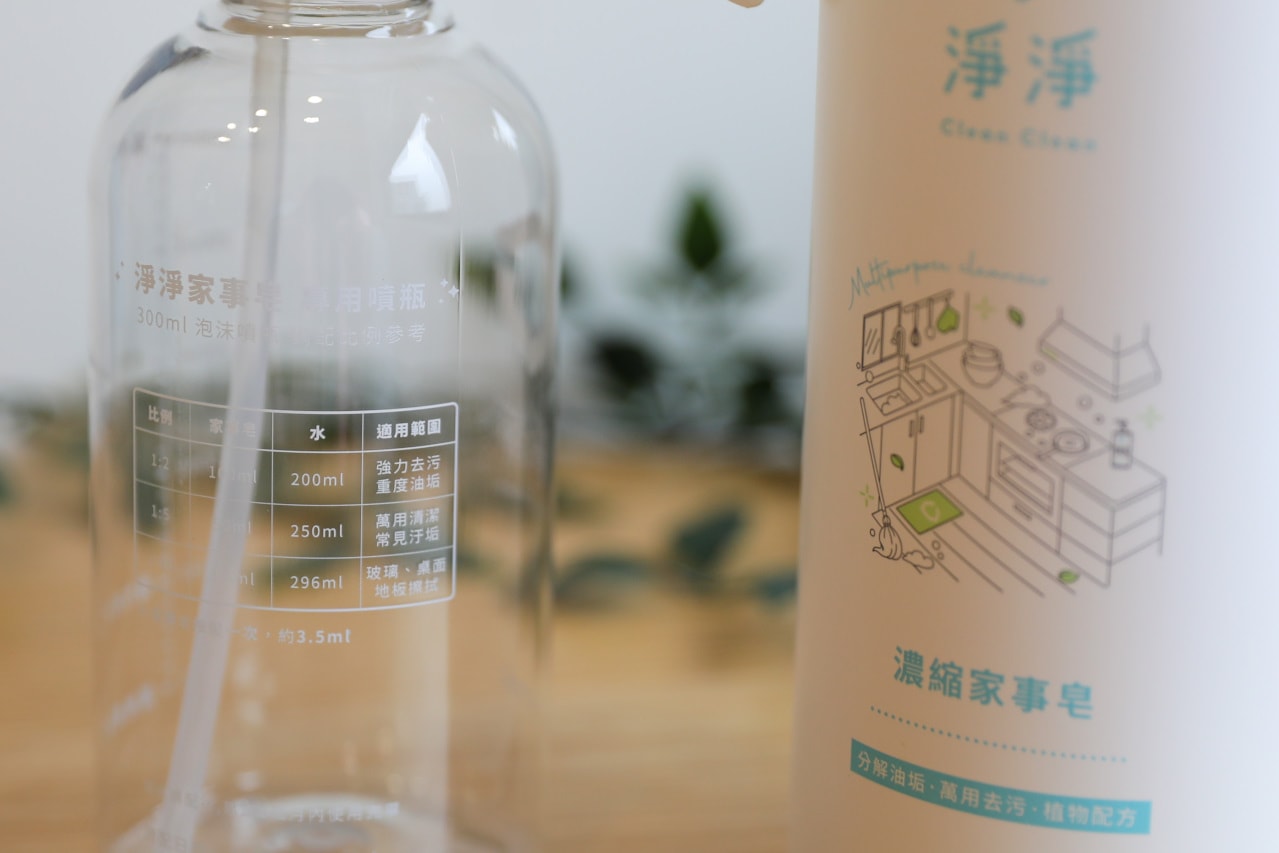 廚房油汙.浴室水垢清潔好幫手! 推薦淨淨萬用濃縮家事皂&速效除垢慕斯