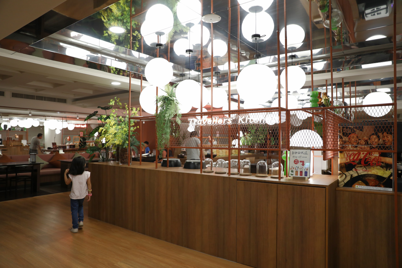 帶孩子來場暑假儀式感!鄰近一中街全新開幕台中丰森飯店 浴缸房型與免費供應麵包、泡麵 - 第17張圖 帶孩子來場暑假儀式感!鄰近一中街全新開幕台中丰森飯店 浴缸房型與免費供應麵包、泡麵