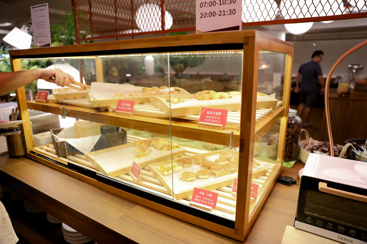帶孩子來場暑假儀式感!鄰近一中街全新開幕台中丰森飯店 浴缸房型與免費供應麵包、泡麵 - 第26張圖 帶孩子來場暑假儀式感!鄰近一中街全新開幕台中丰森飯店 浴缸房型與免費供應麵包、泡麵