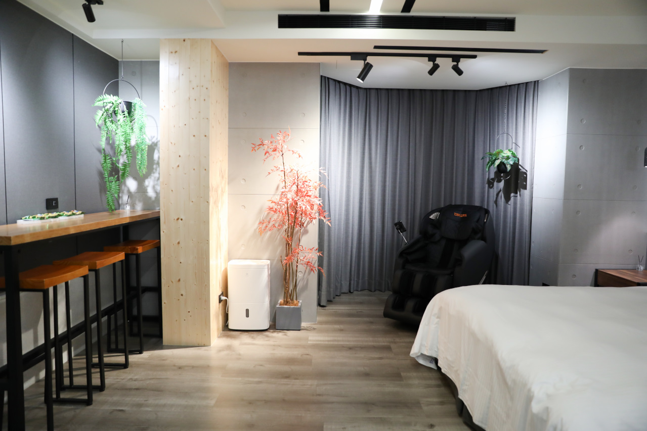 桃園Motel住宿推薦! IF漫旅館 超大浴缸+按摩椅 適合親子住宿 - 第9張圖 桃園Motel住宿推薦! IF漫旅館 超大浴缸+按摩椅 適合親子住宿